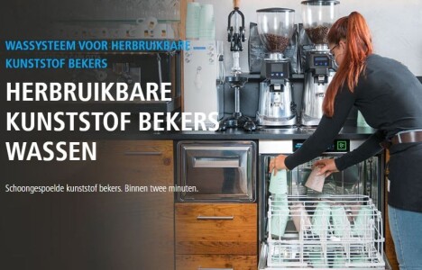 herbruikbare kunststof bekers.JPG